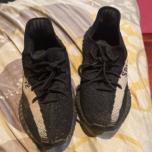 Used Yeezy Oreo sneakers  Sneakers